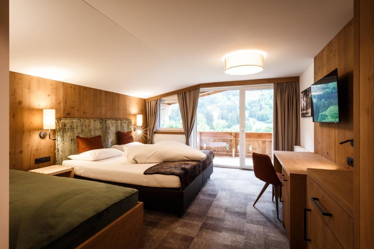 Das Naturhotel Die Eng Hinterriss Exterior foto