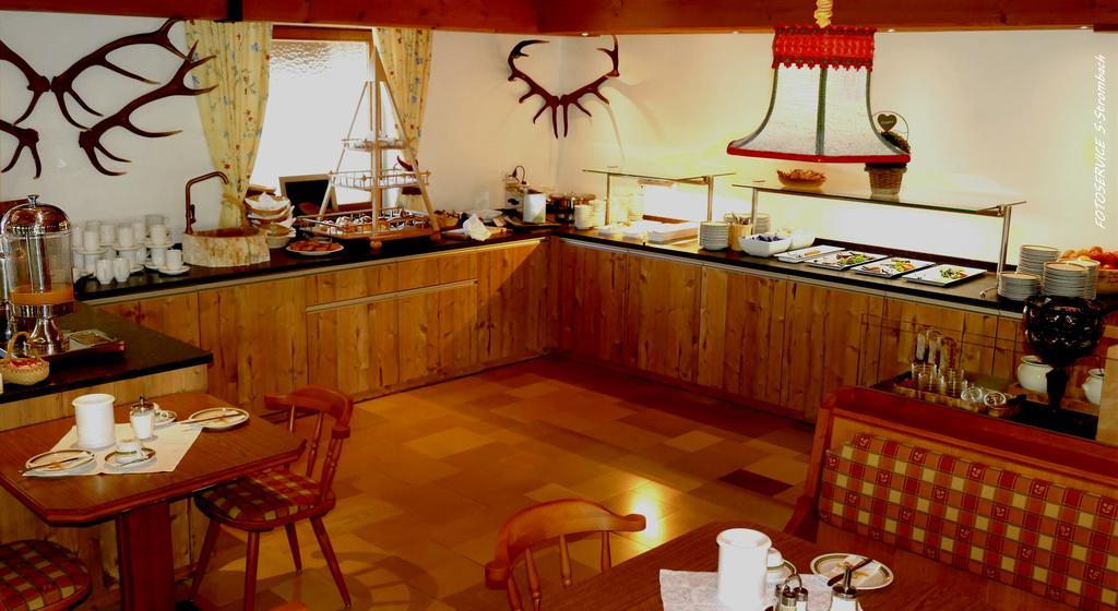 Das Naturhotel Die Eng Hinterriss Exterior foto