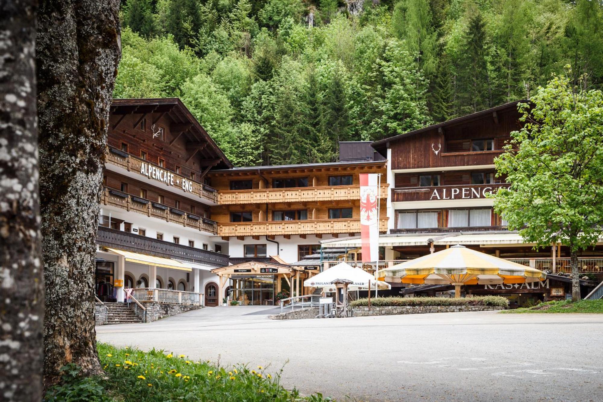 Das Naturhotel Die Eng Hinterriss Exterior foto